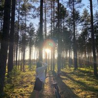 Полина Суханова  "В лесу больше жизни чем в нас с вами"